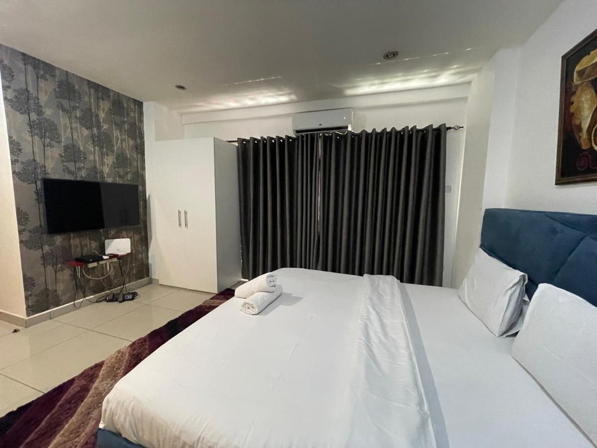 The Gallery Suites By Olive Gold 아크라 외부 사진